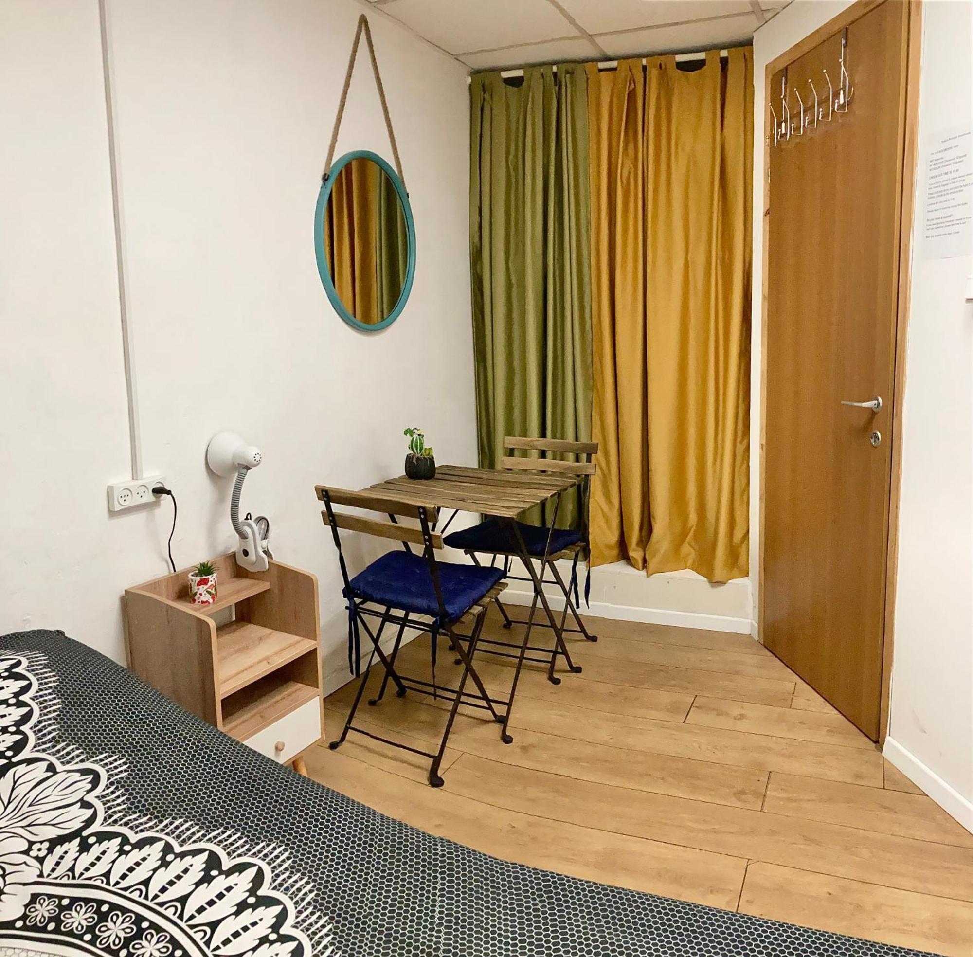 Dotan'S Boutique Guesthouse - By The Beach! テル・アビブ エクステリア 写真